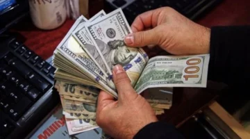 سعر الصرف الجديد.. الدولار يسجل قفزة مفاجئة في البنوك المصرية نهاية ديسمبر